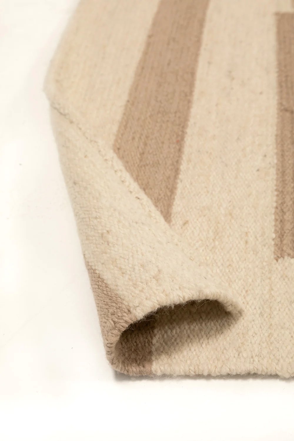 Sofia Pasillo | Beige & Natural