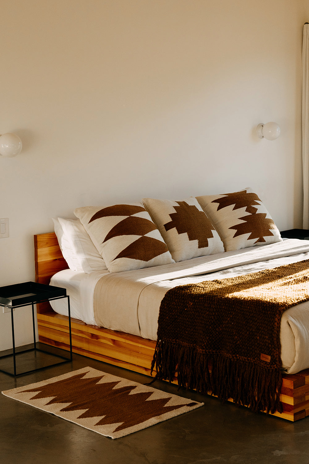 Almohadón Etnico #3 | Natural & Latte