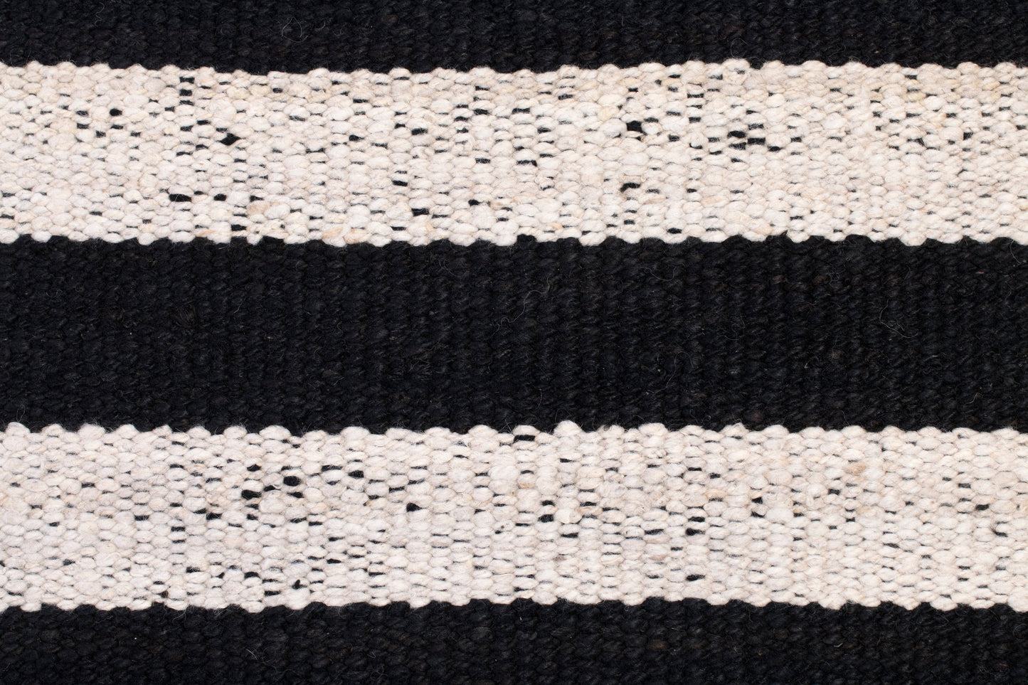 Estefania | Negro & Natural