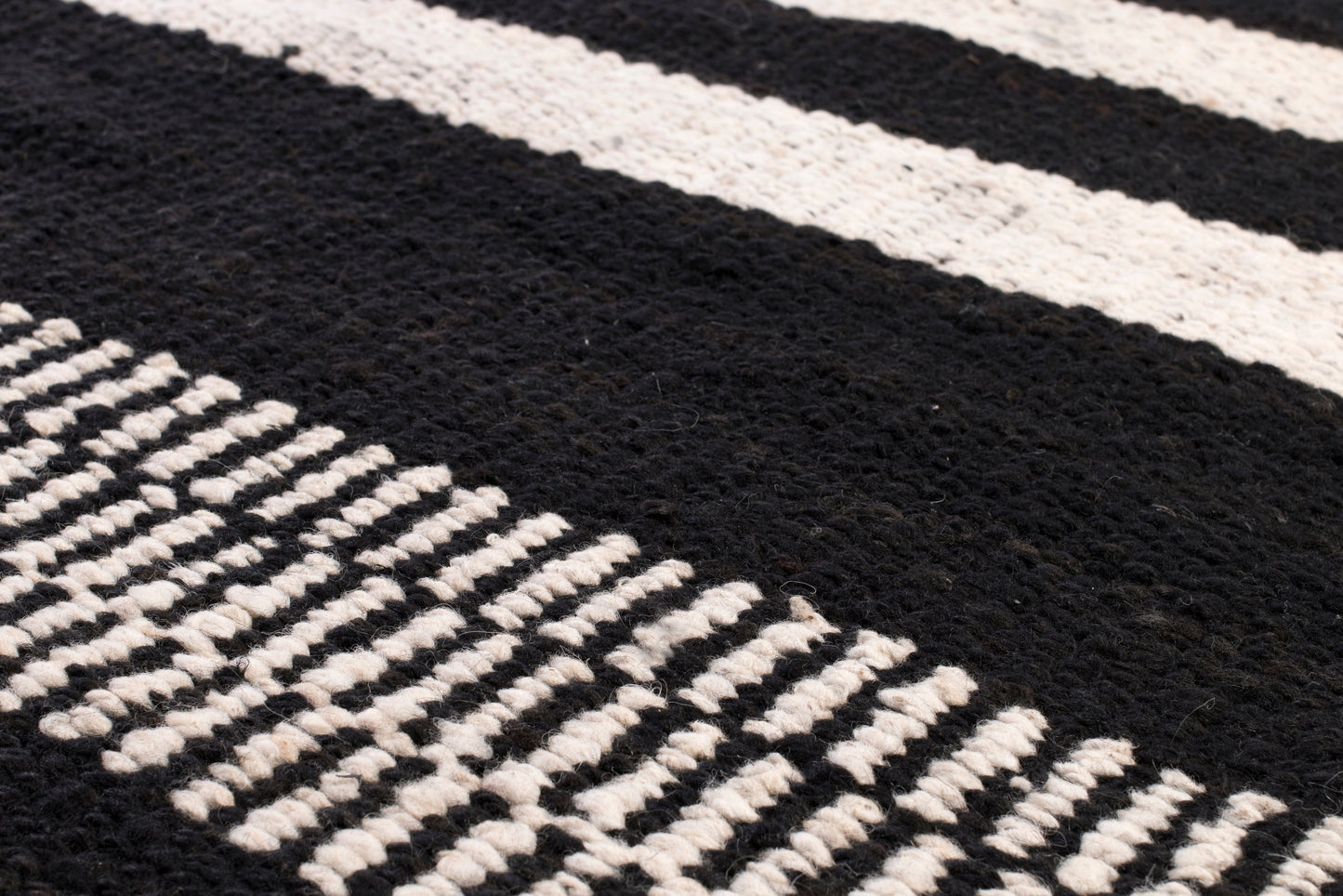 Estefania | Negro & Natural