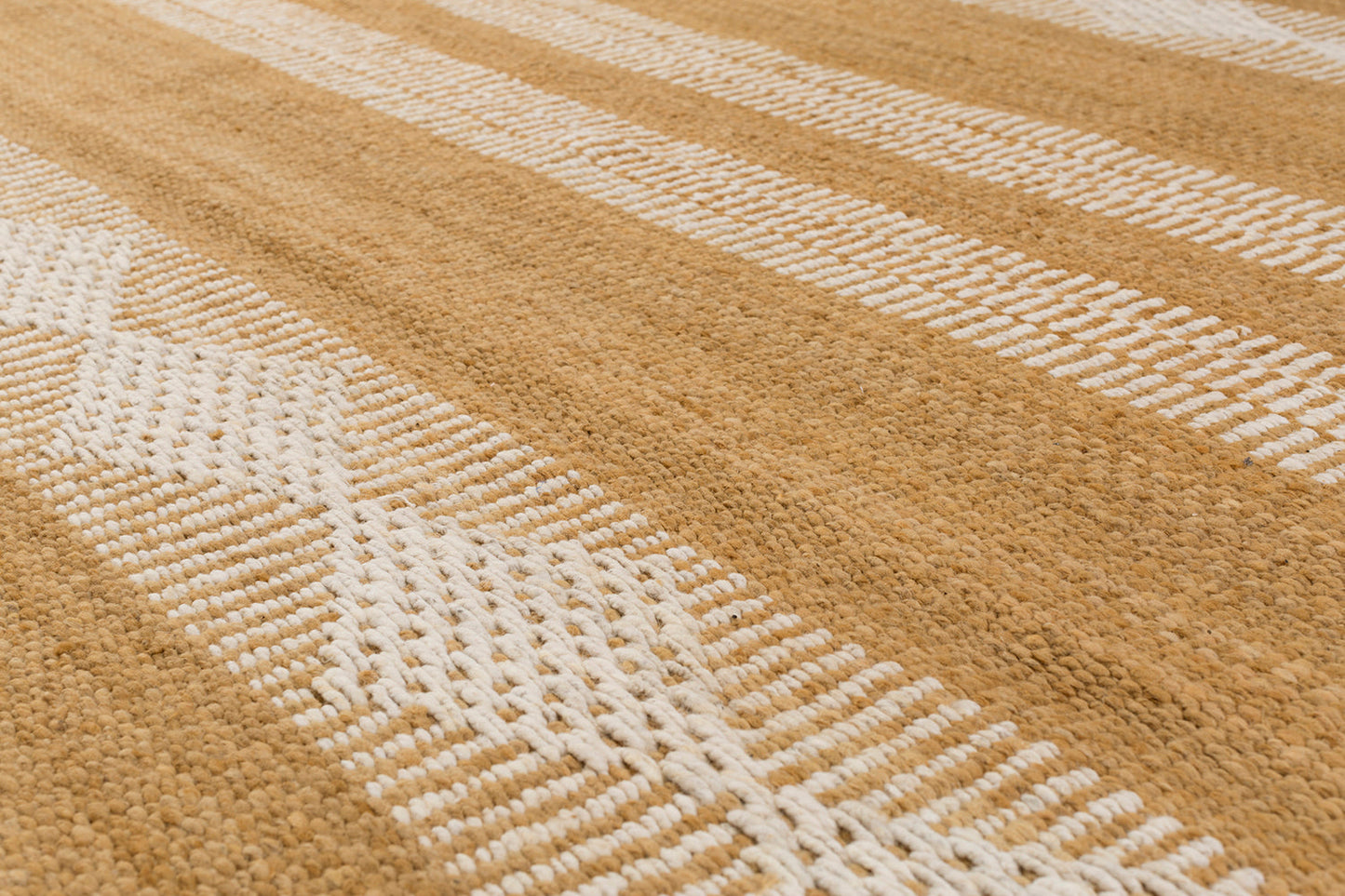 Alejandra | Camel & Natural