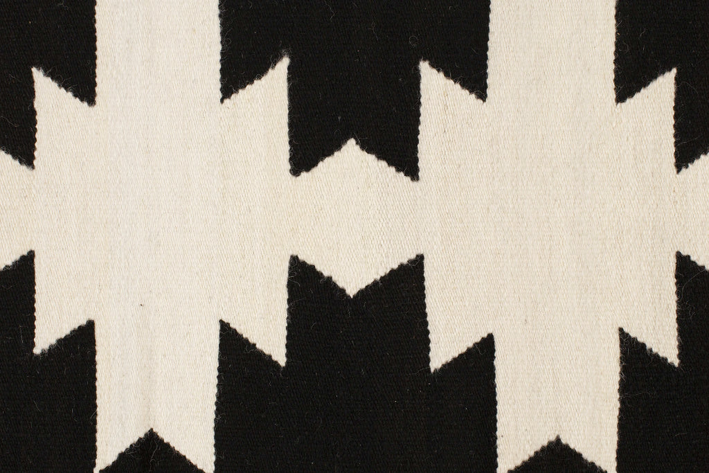 Elvira Pasillo |  Negro & Natural