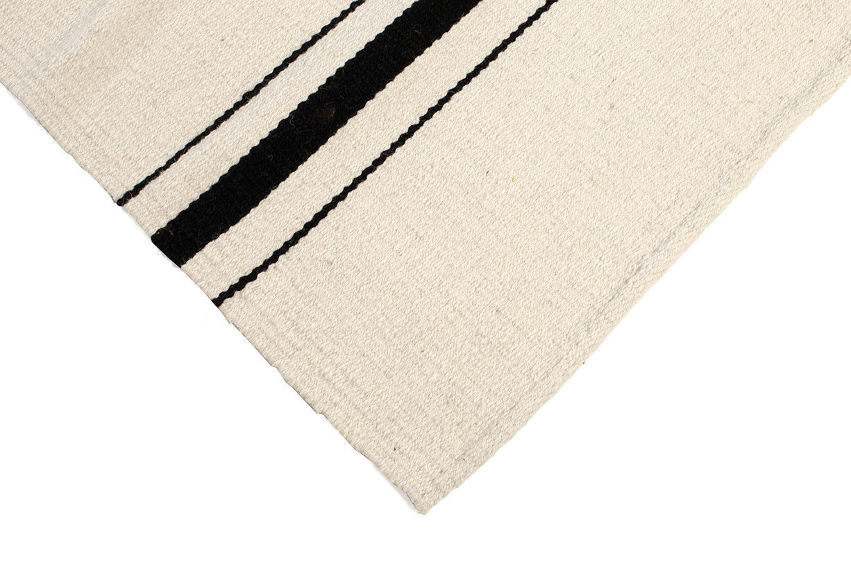 Lola | Natural & Negro