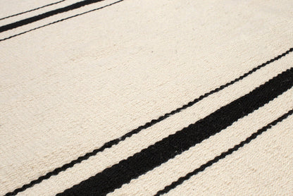 Lola | Natural & Negro