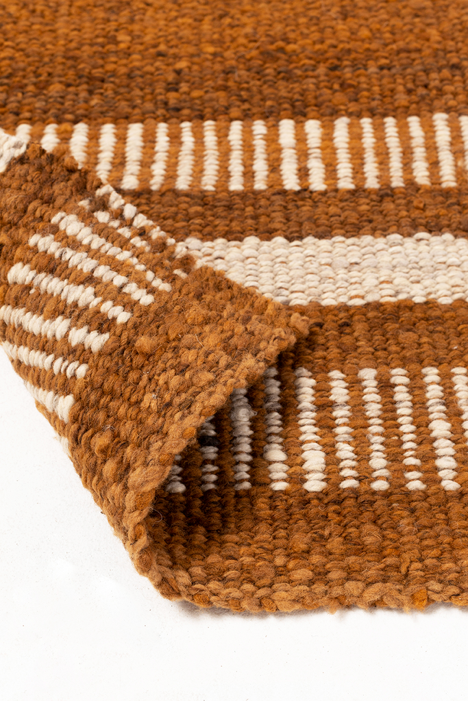 Catalina Pasillo | Copper & Natural