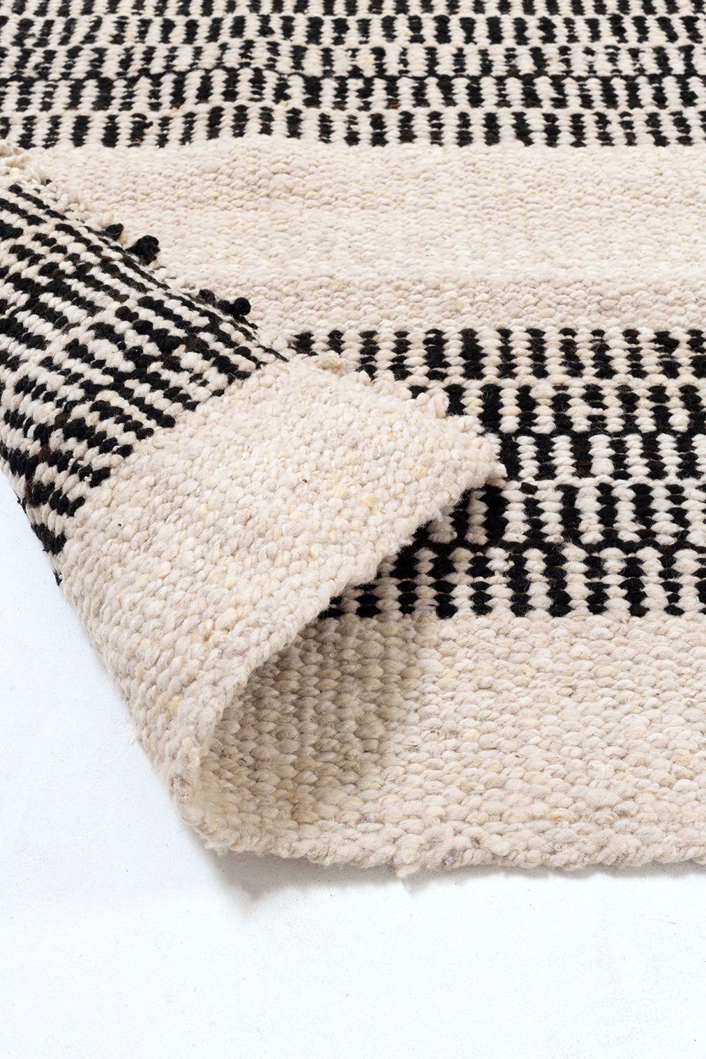 Marina | Natural & Negro