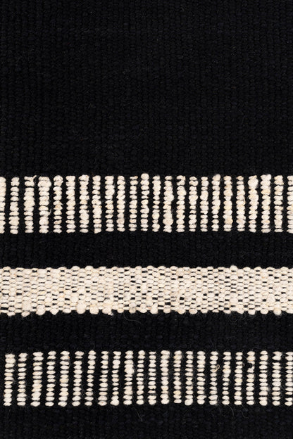 Catalina Pasillo | Negro & Natural