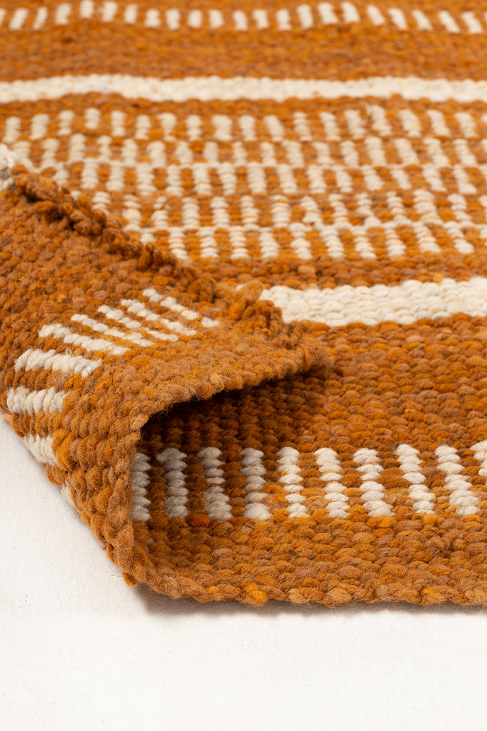 Romina Pasillo | Copper & Natural
