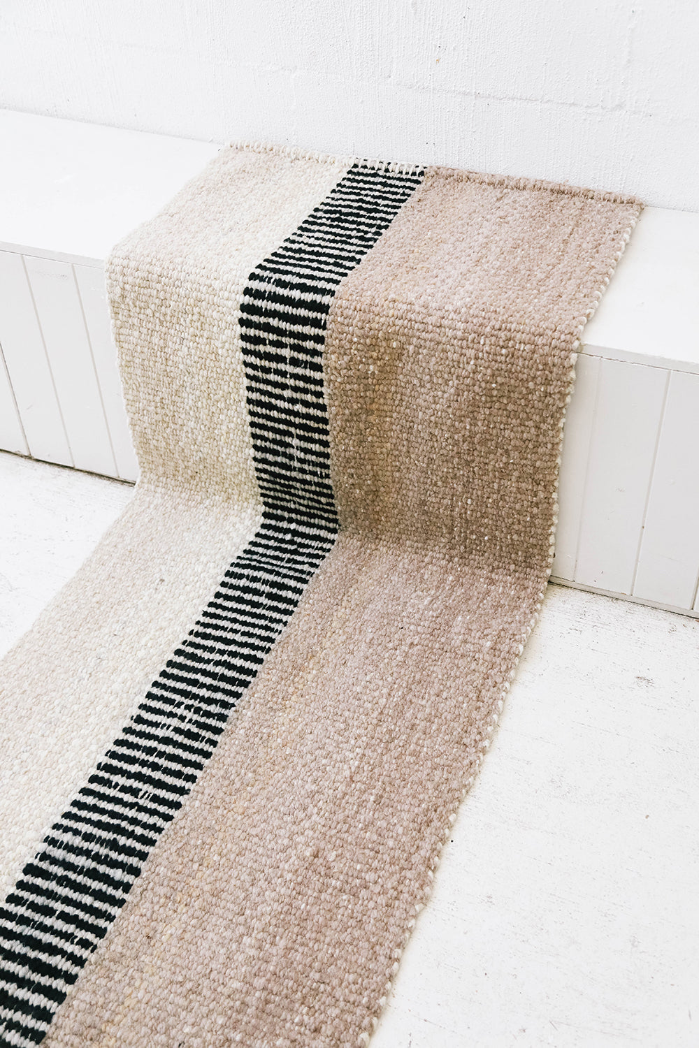 Paloma Pasillo | Arena, Negro & Natural