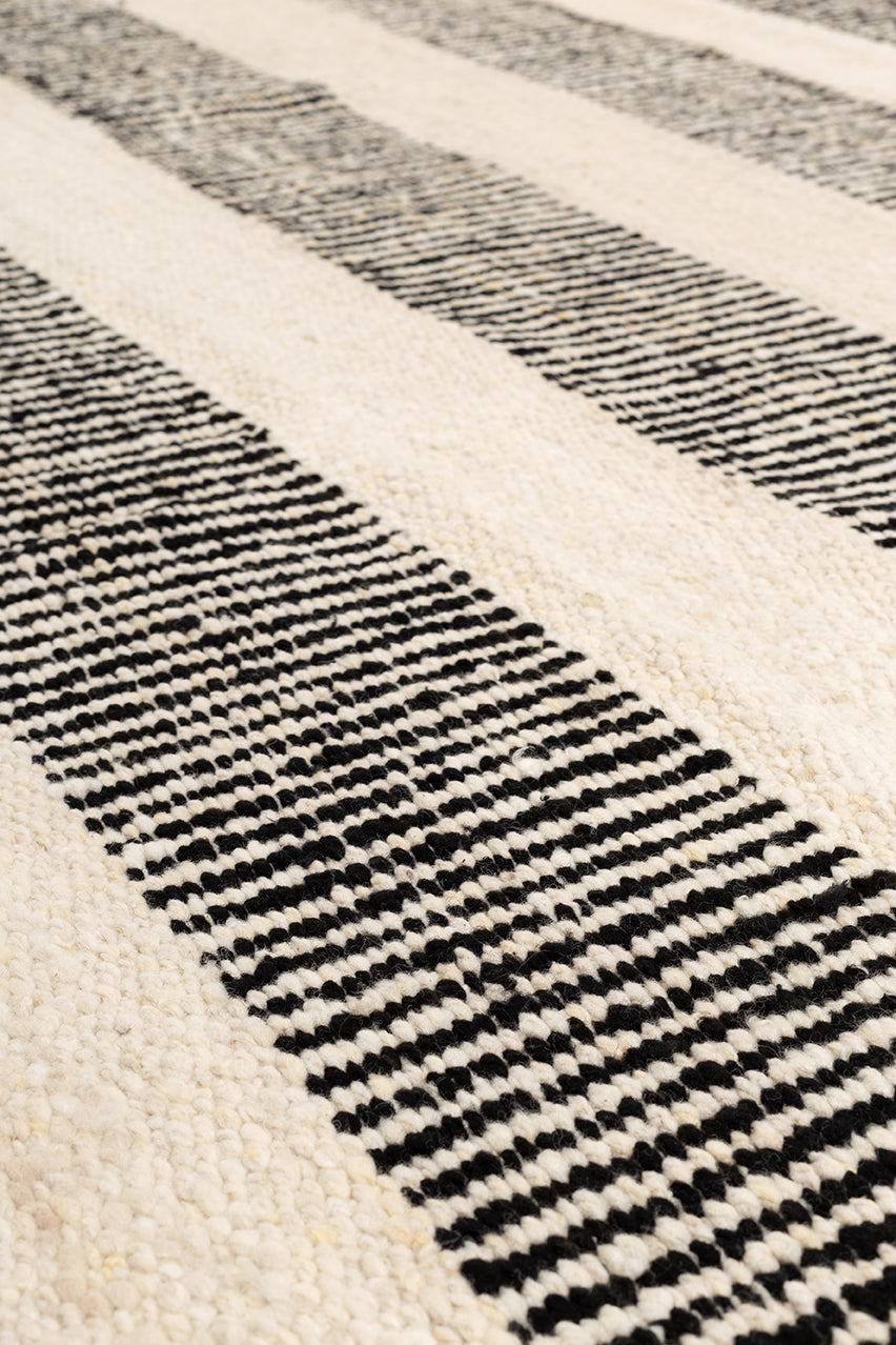 Sierra | Natural & Negro