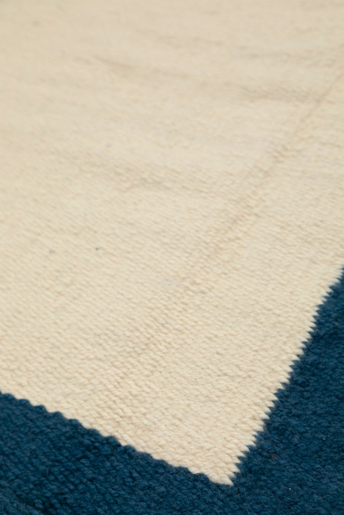 Alexandra Pasillo | Natural & Sea Blue