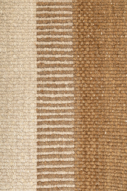 Paloma Pasillo | Latte & Natural