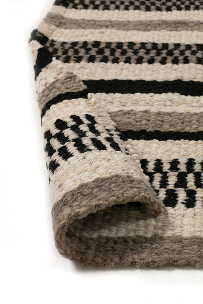 Heloisa | Natural, Black & Grey