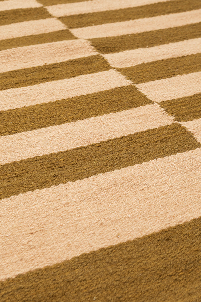 Forma #2 Pasillo |  Olive & Camel