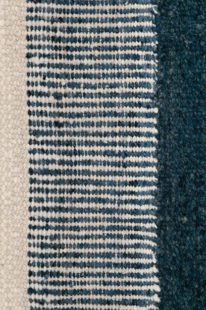 Paloma | Azul Marino & Natural