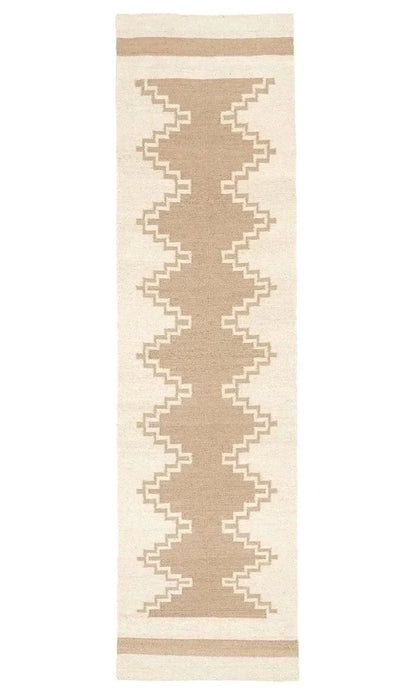 Sofia Pasillo | Beige & Natural