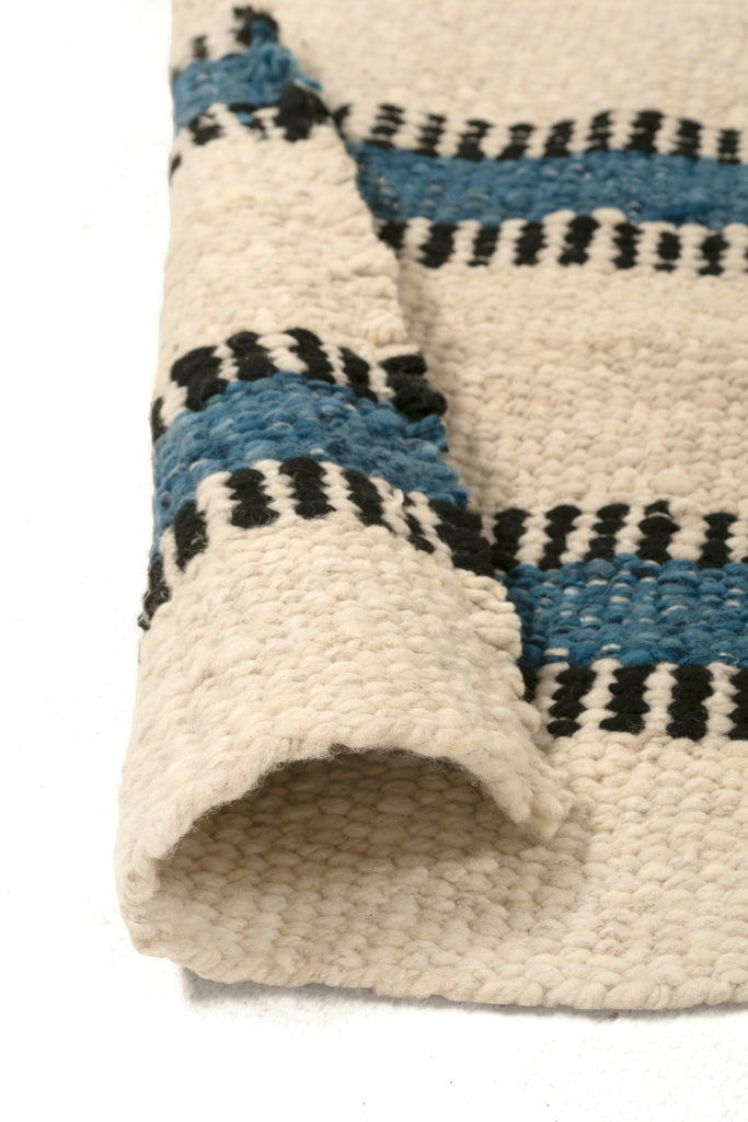 Vera | Natural, Black & Sea Blue