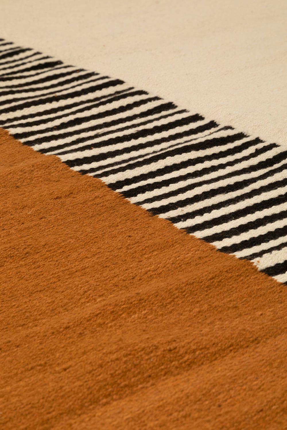 Paloma Fina | Natural, Negro & Cobre