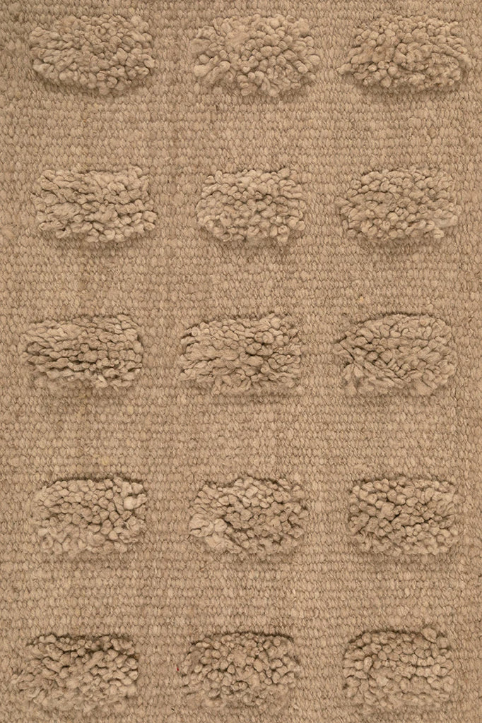 Esther | Sand