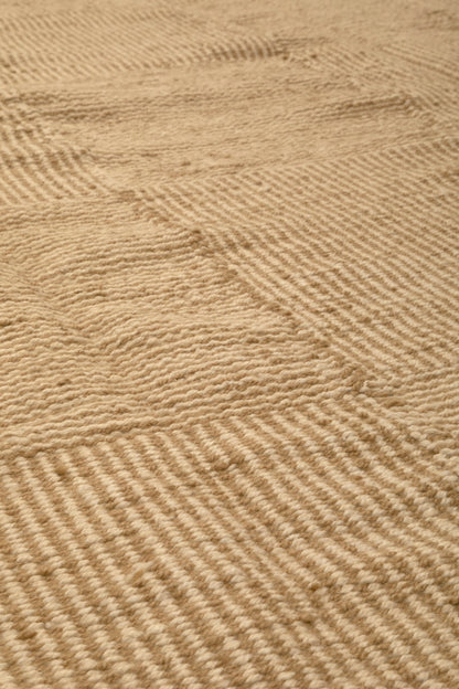 Iris | Natural & Beige