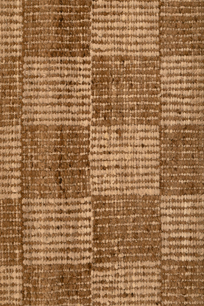 Lara | Latte & Arena