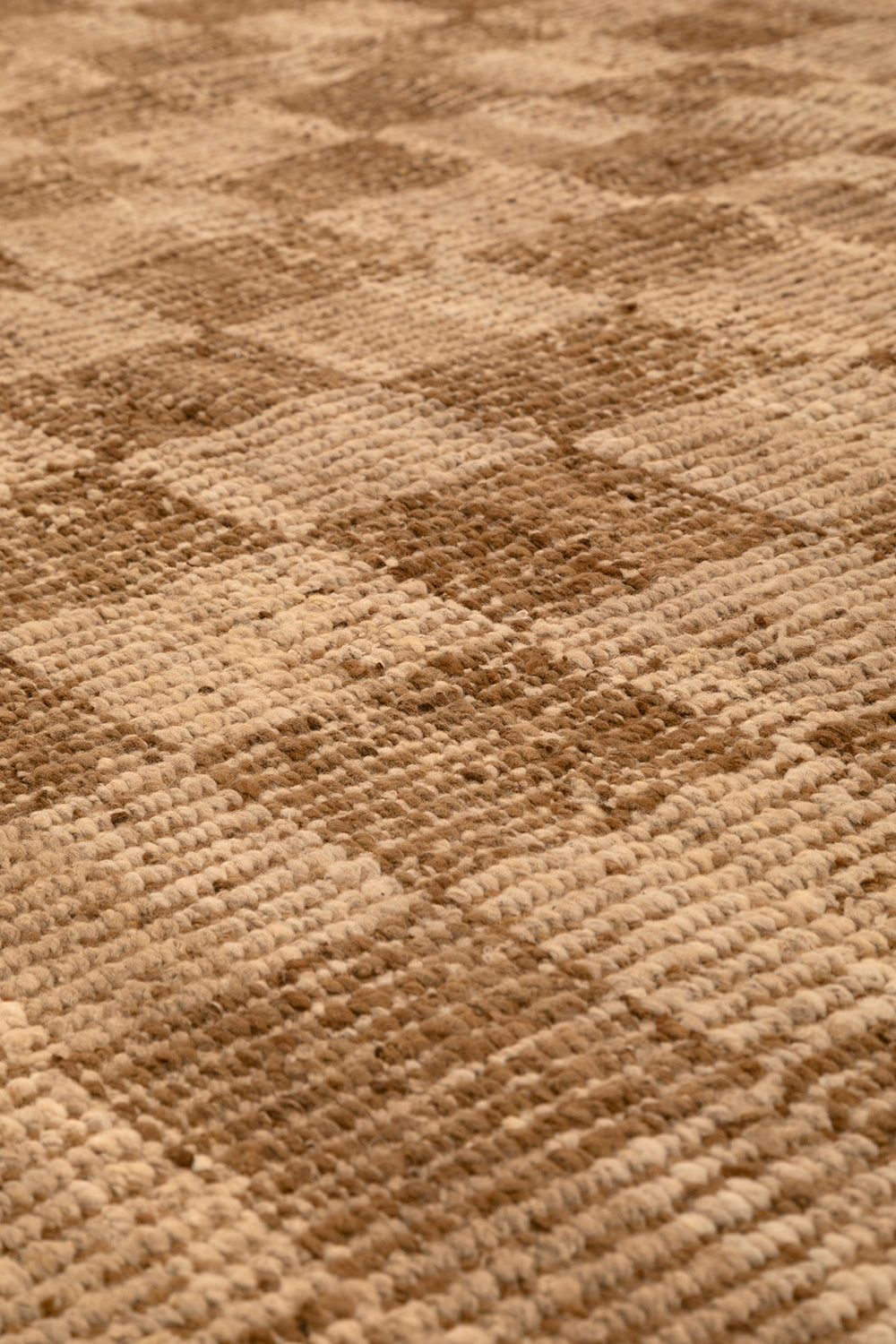 Lara | Latte & Arena