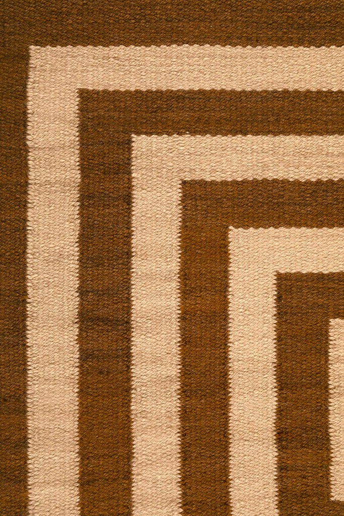 Spirals | Camel & Chestnut