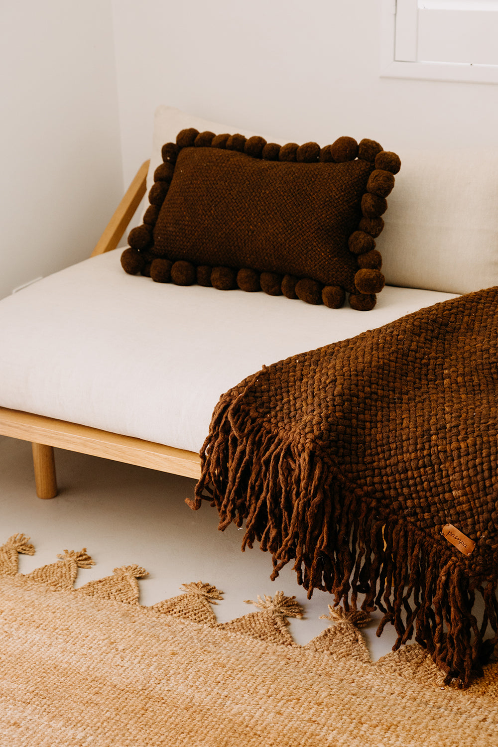 Almohadón Clásico Pom Pom Lumbar | Rust