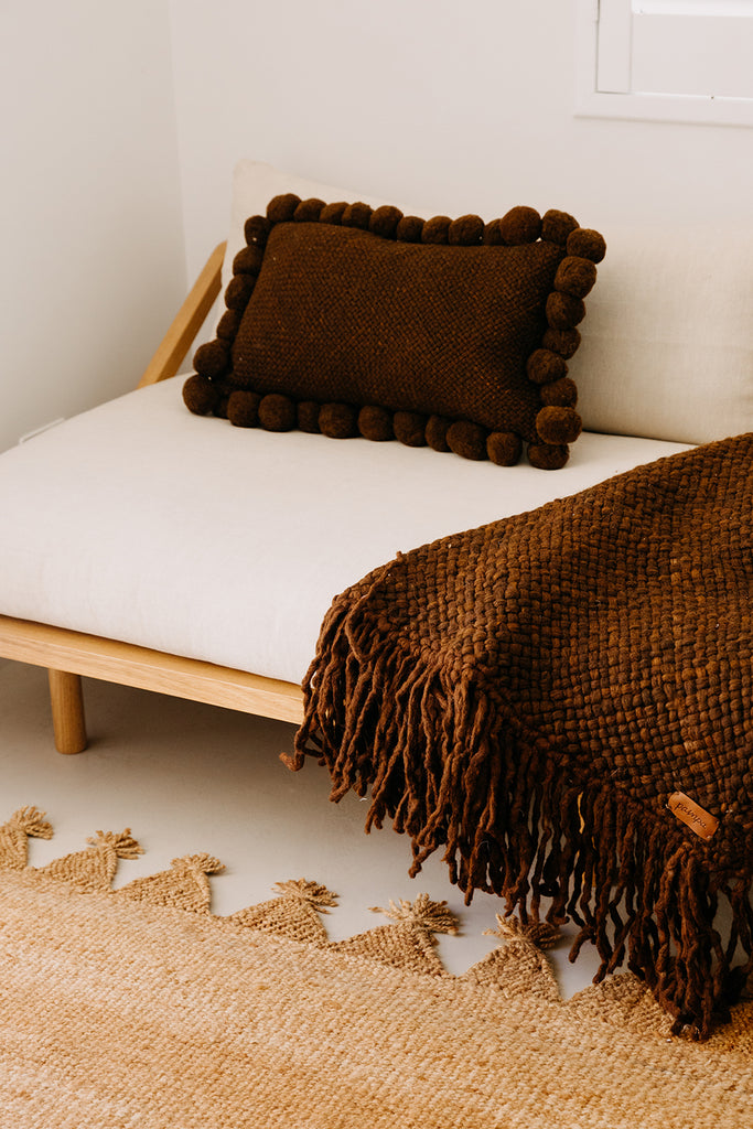 Almohadón Clásico Pom Pom Lumbar | Rust