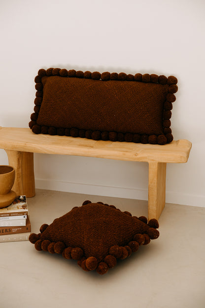 Almohadón Clásico Pom Pom Cuadrado | Rust