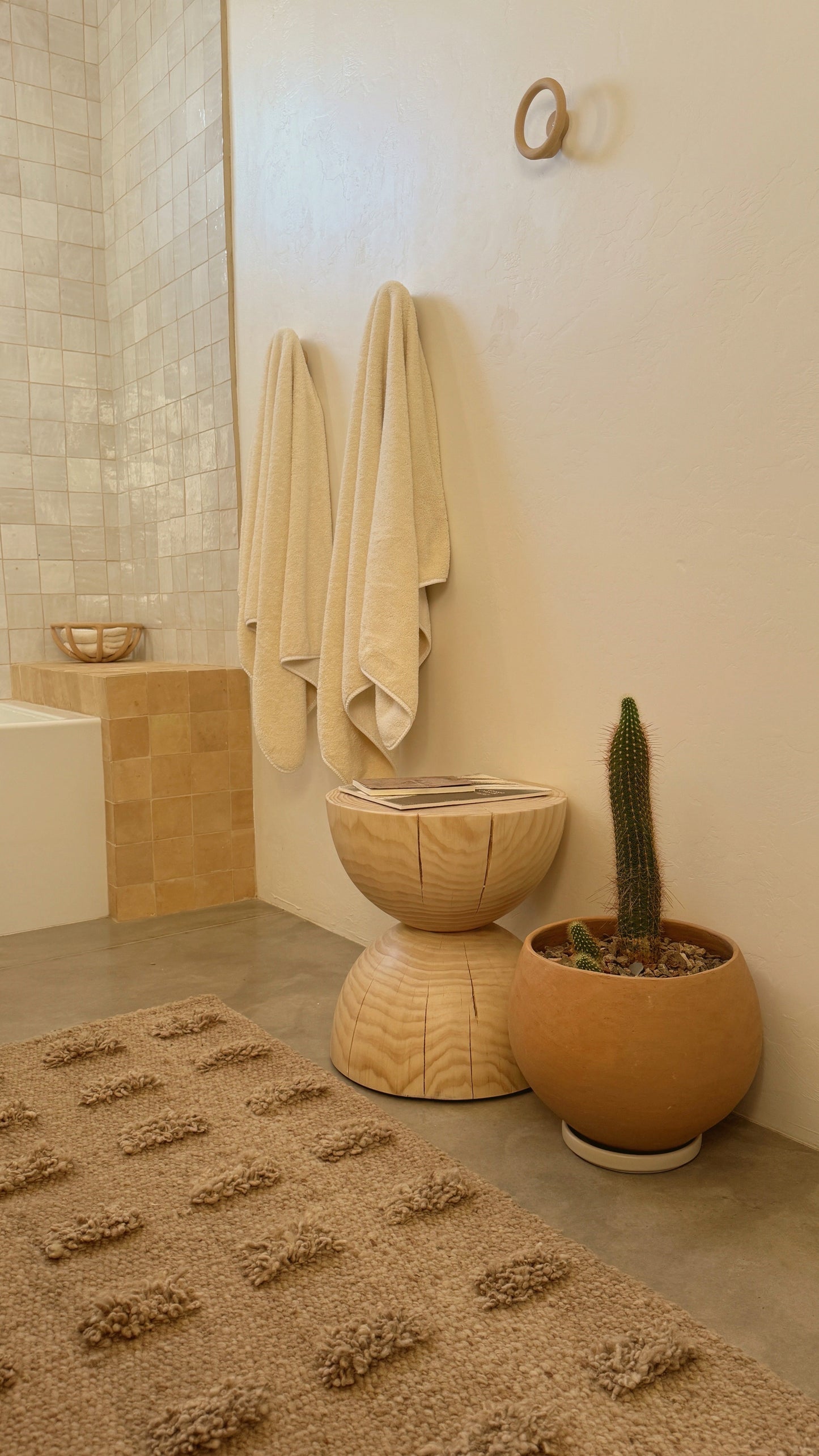 Esther Pasillo | Arena