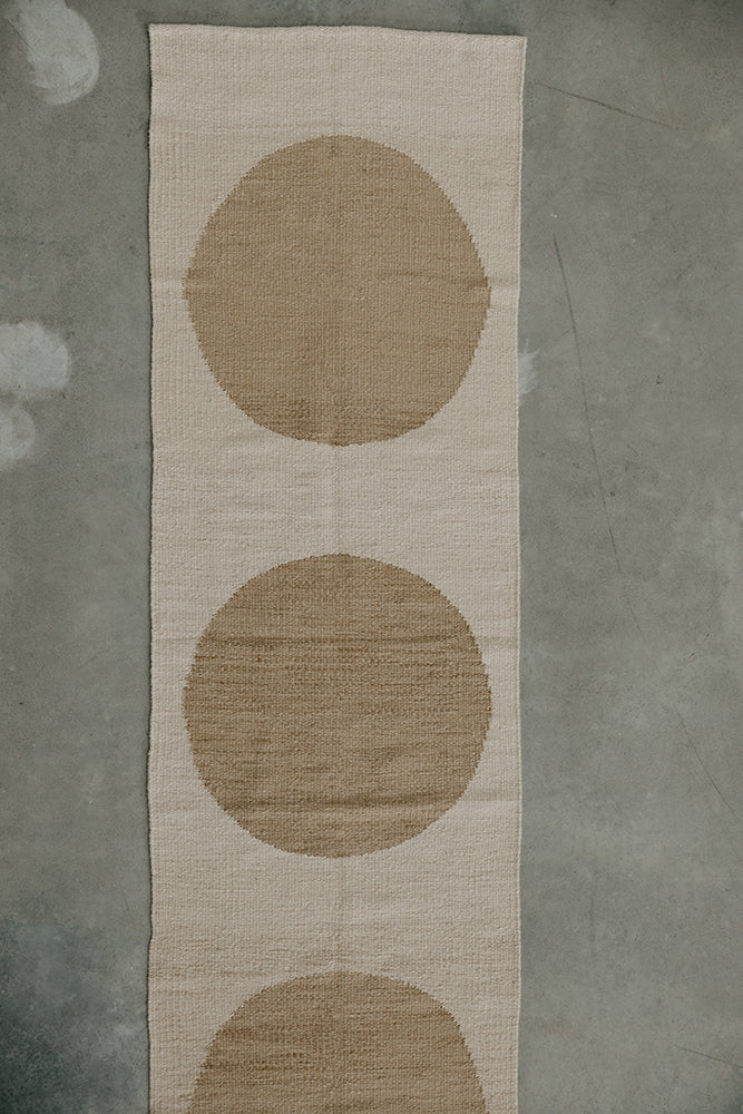 Sol Pasillo | Beige & Camel