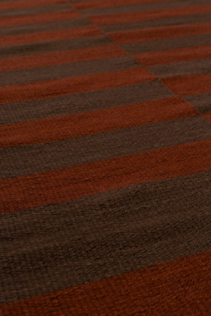 Forma #2 Pasillo | Malbec & Marrón Natural