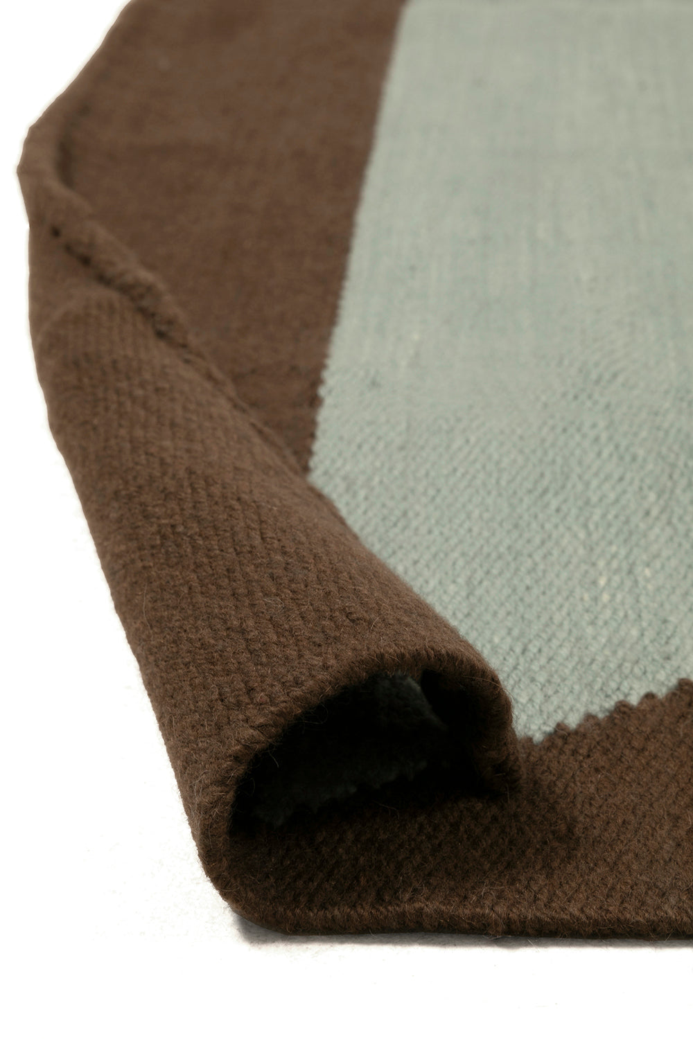 Haus #1 | Marrón Natural & Piedra