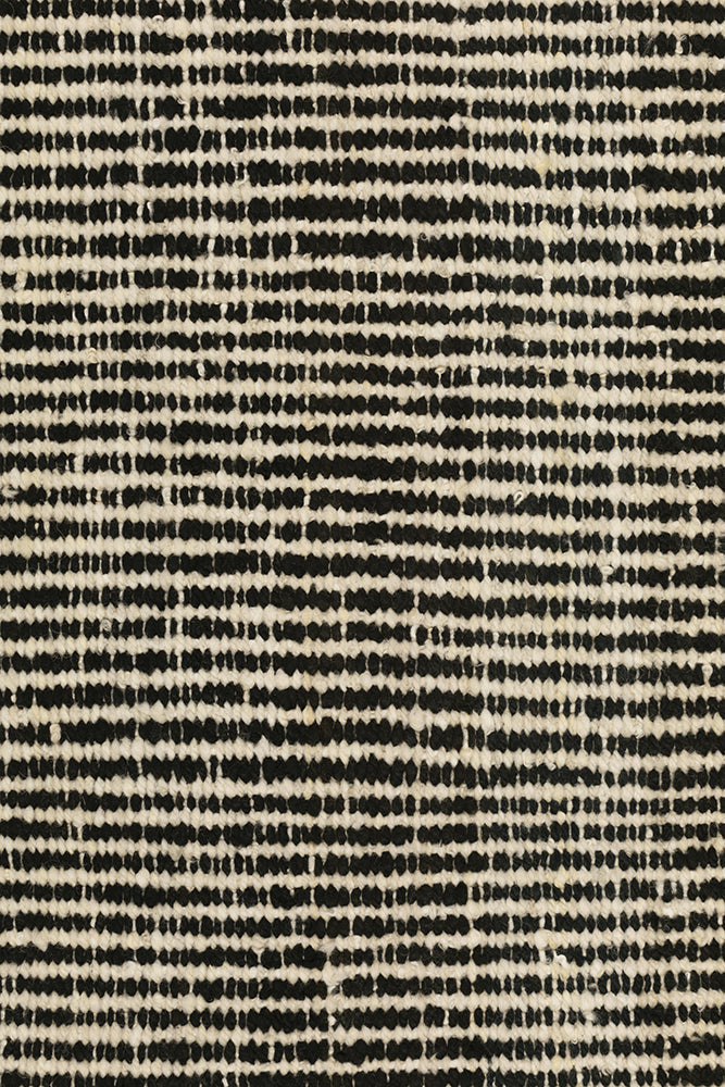 Selva Pasillo | Black & Natural