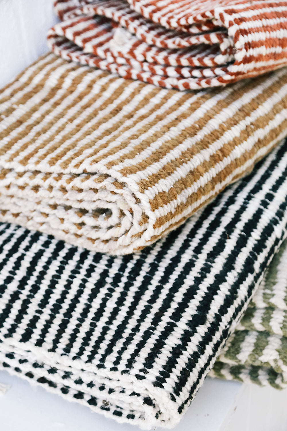 Selva Pasillo | Negro & Natural