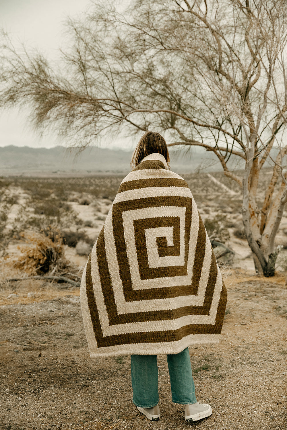 Spirals | Oliva & Beige