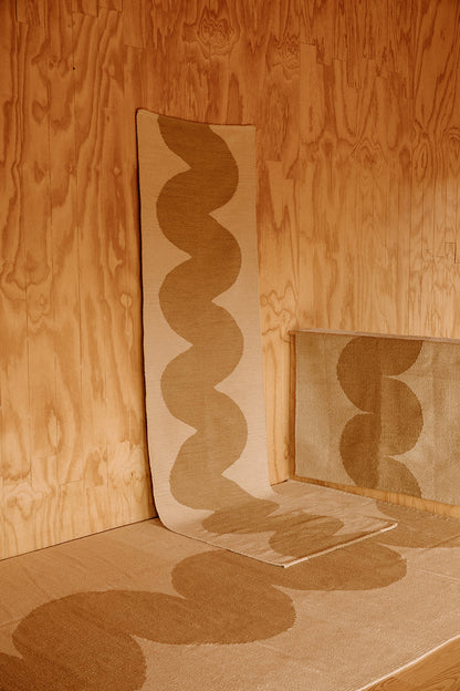 River Pasillo | Beige & Camel