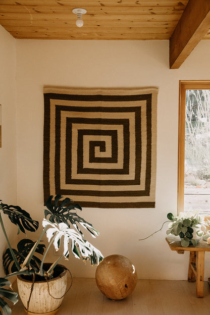 Spirals | Oliva & Beige