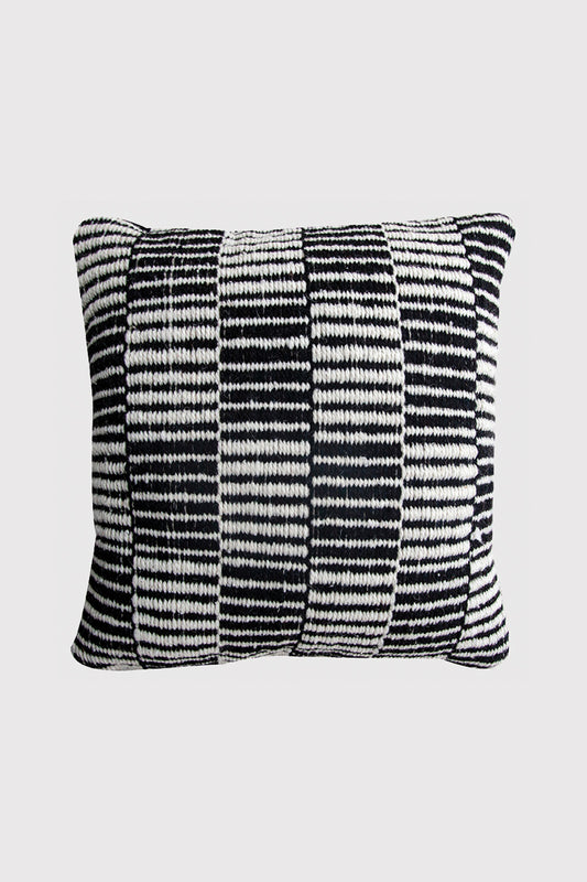 Almohadón Lara | Natural & Negro