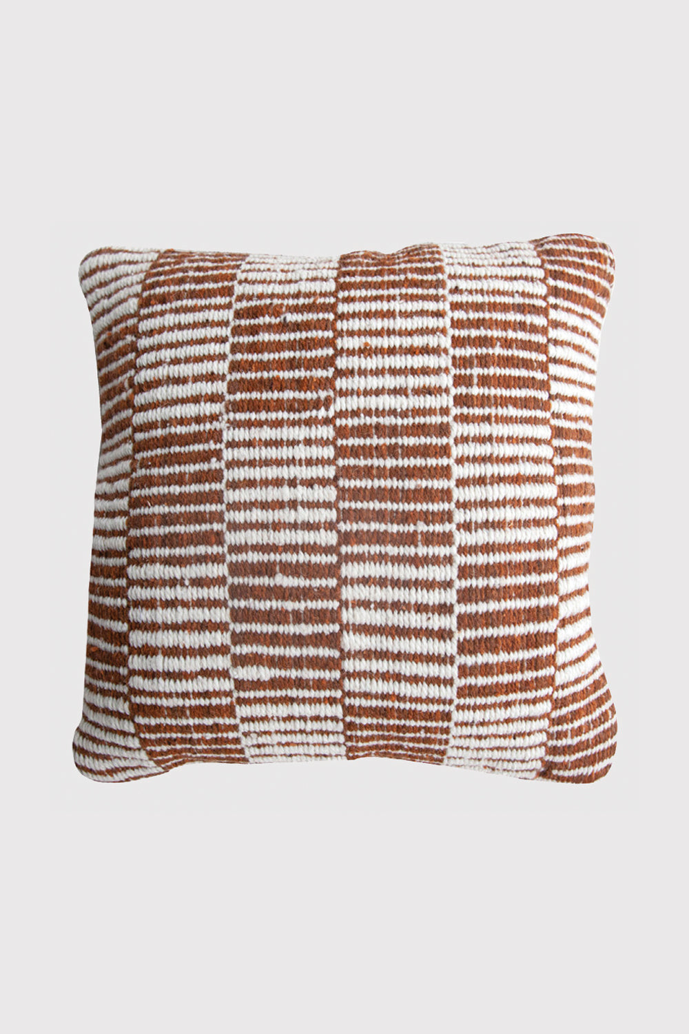 Almohadón Lara | Chocolate & Natural