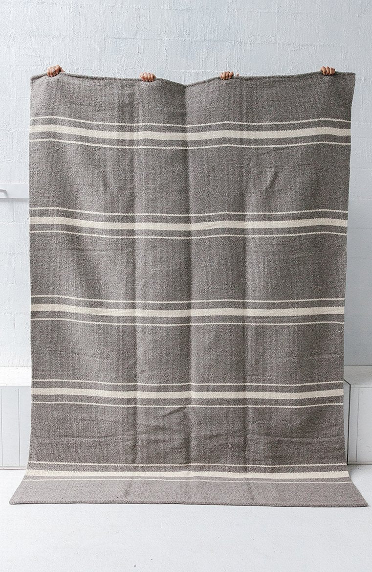 Lola | Natural Grey & Natural White