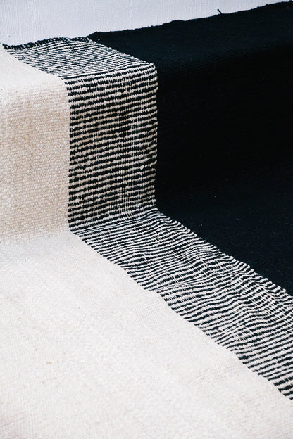 Paloma | Natural & Negro