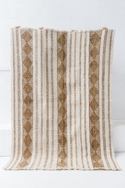 Fidelia | Natural & Latte