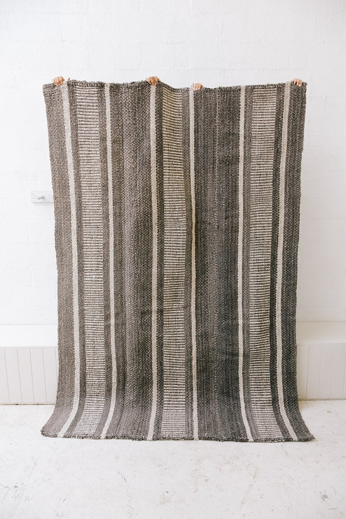 Clemencia | Natural Grey & Natural