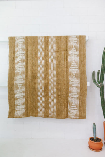 Alejandra | Camel & Natural