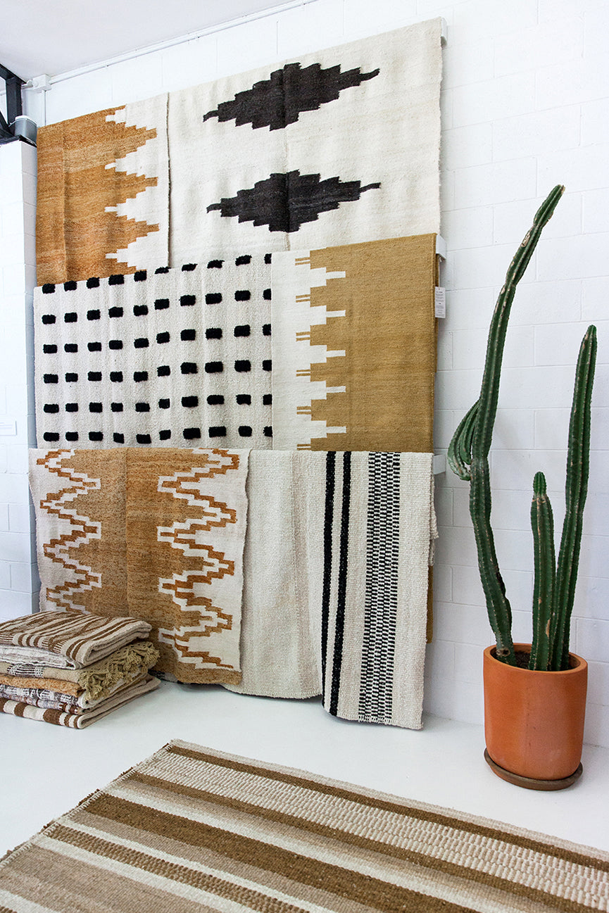 Esther | Natural & Negro