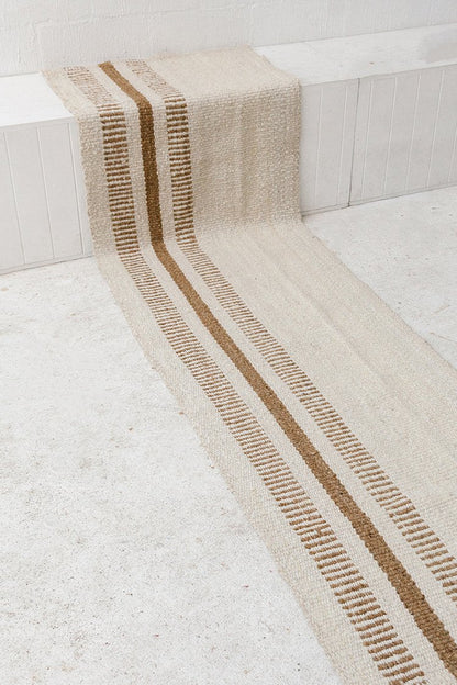 Catalina Pasillo | Natural & Latte