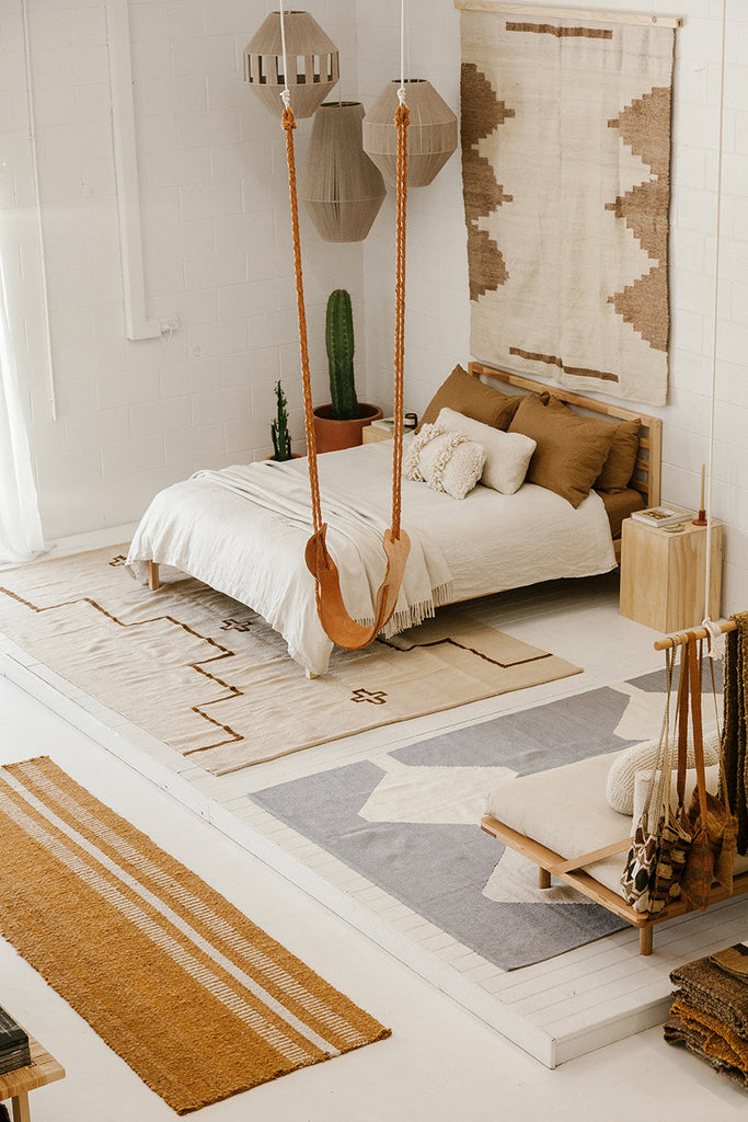 Daniella | Beige & Chestnut