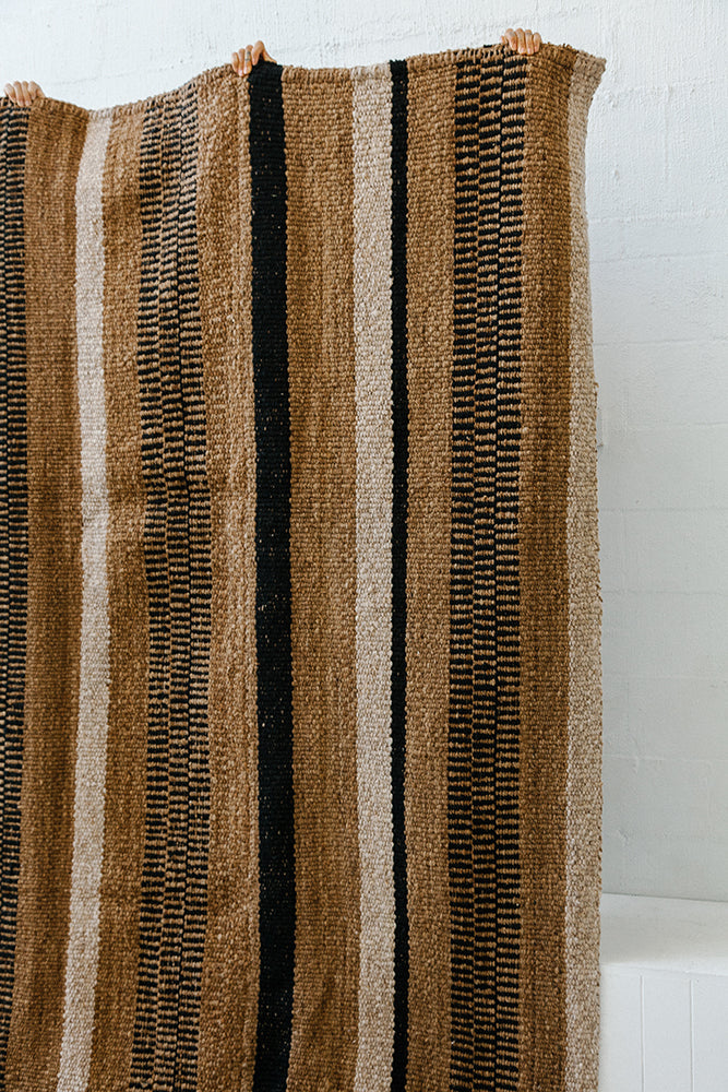 Heloisa | Natural, Sand & Black